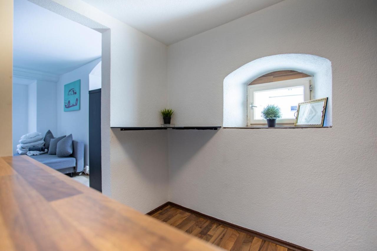 Old Town Studio Apartamento Hall in Tirol Exterior foto